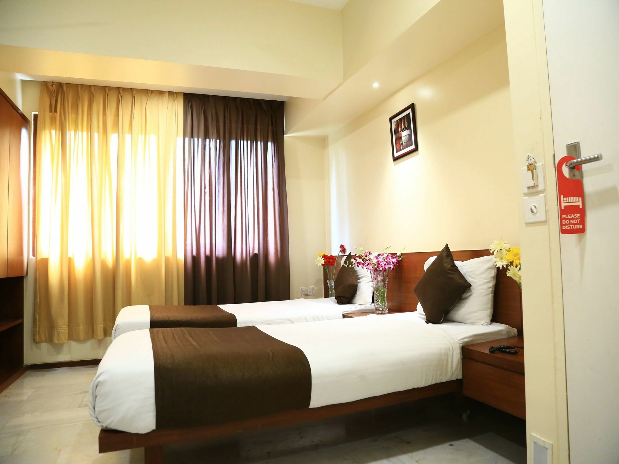 Oyo 13771 Executive Residency Hotel Pune Exterior photo